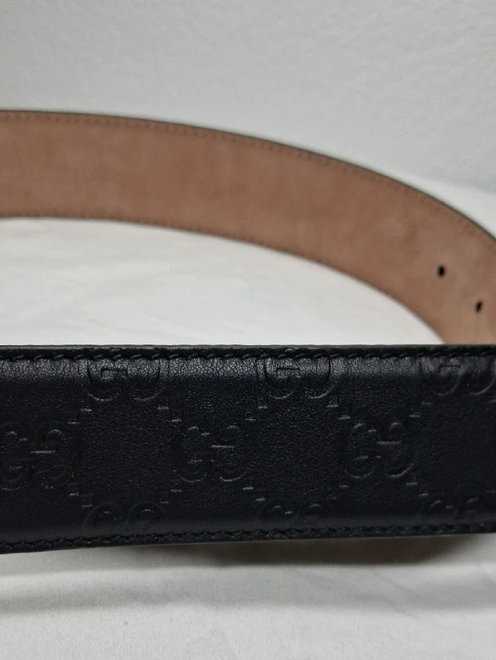 Gucci Black Leather Belt with Silver Interlocking GG Buckle